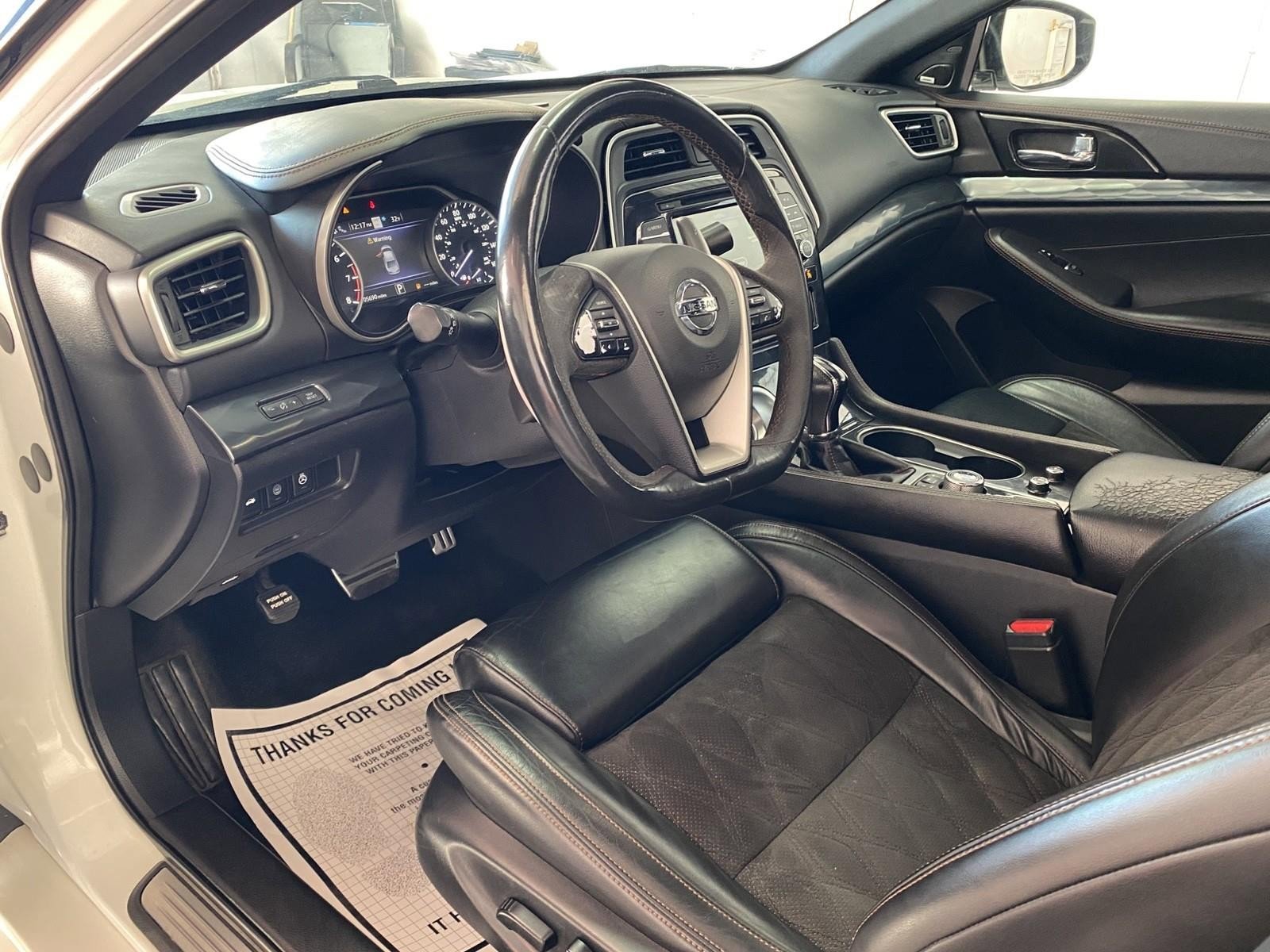 Used 2019 Nissan Maxima SR w/ Premium Package FWD image 19