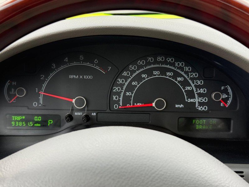 Used 2006 Lincoln LS image 20