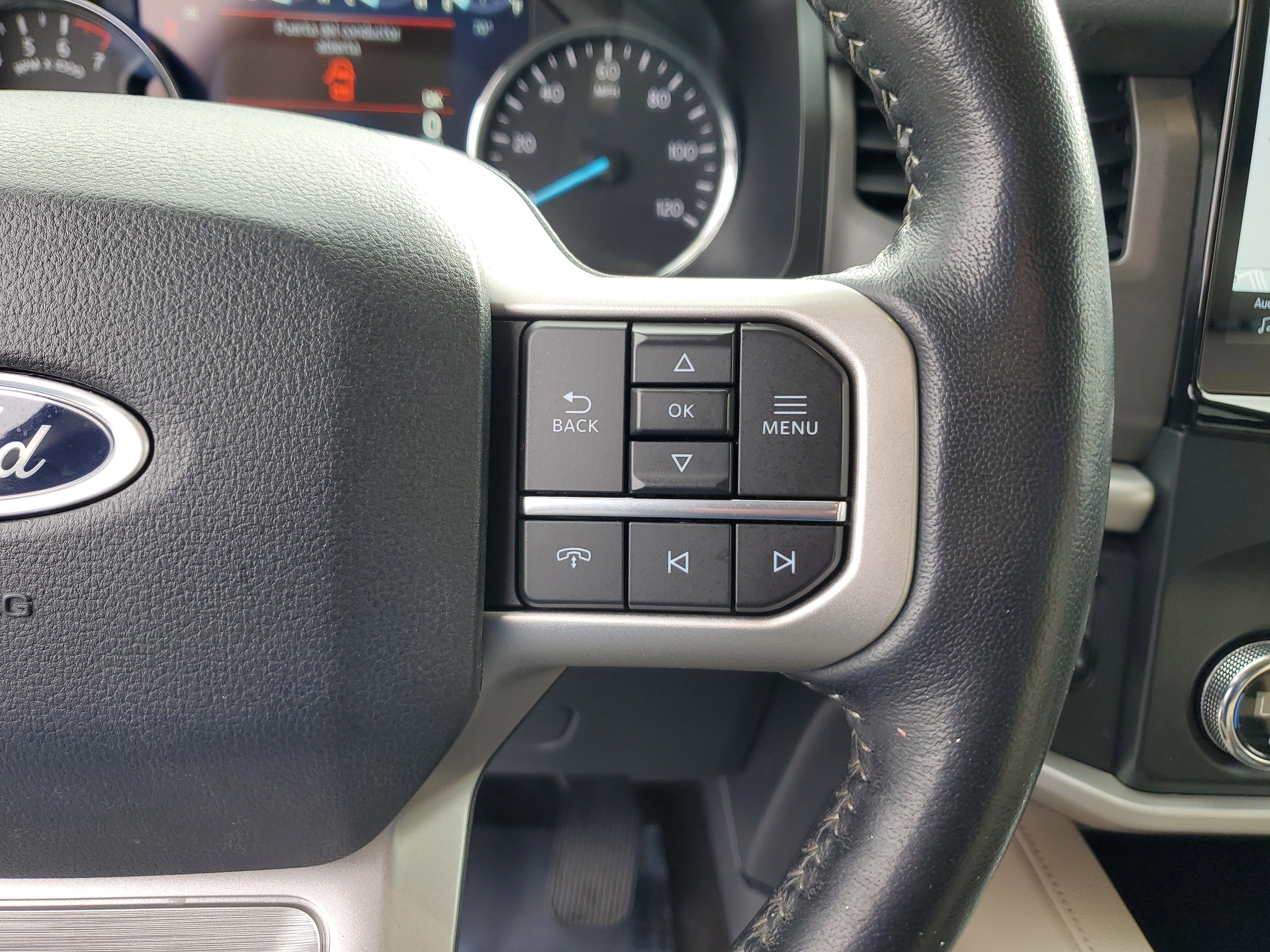 Used 2022 Ford Expedition XLT image 24