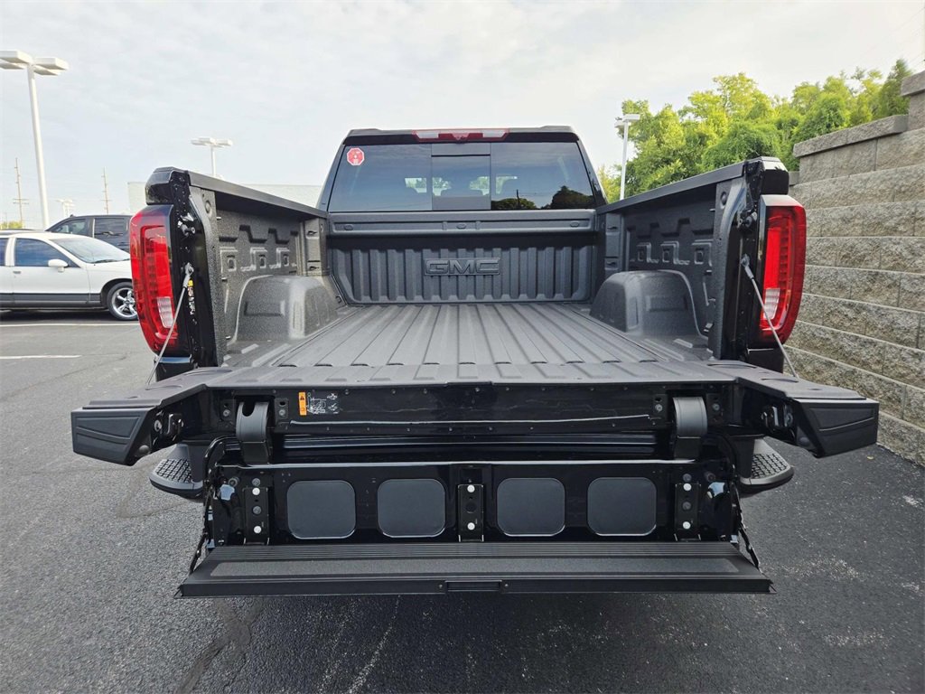 New 2026 GMC Sierra 1500 AT4 w/ AT4 Premium Package image 21