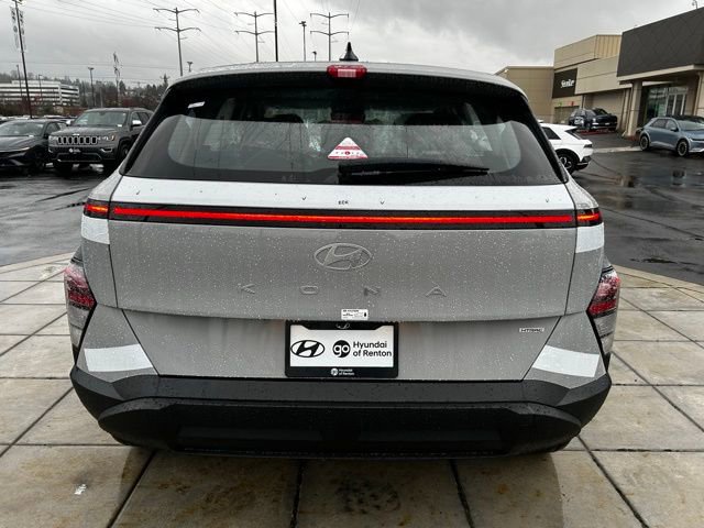 New 2026 Hyundai Kona SE image 6