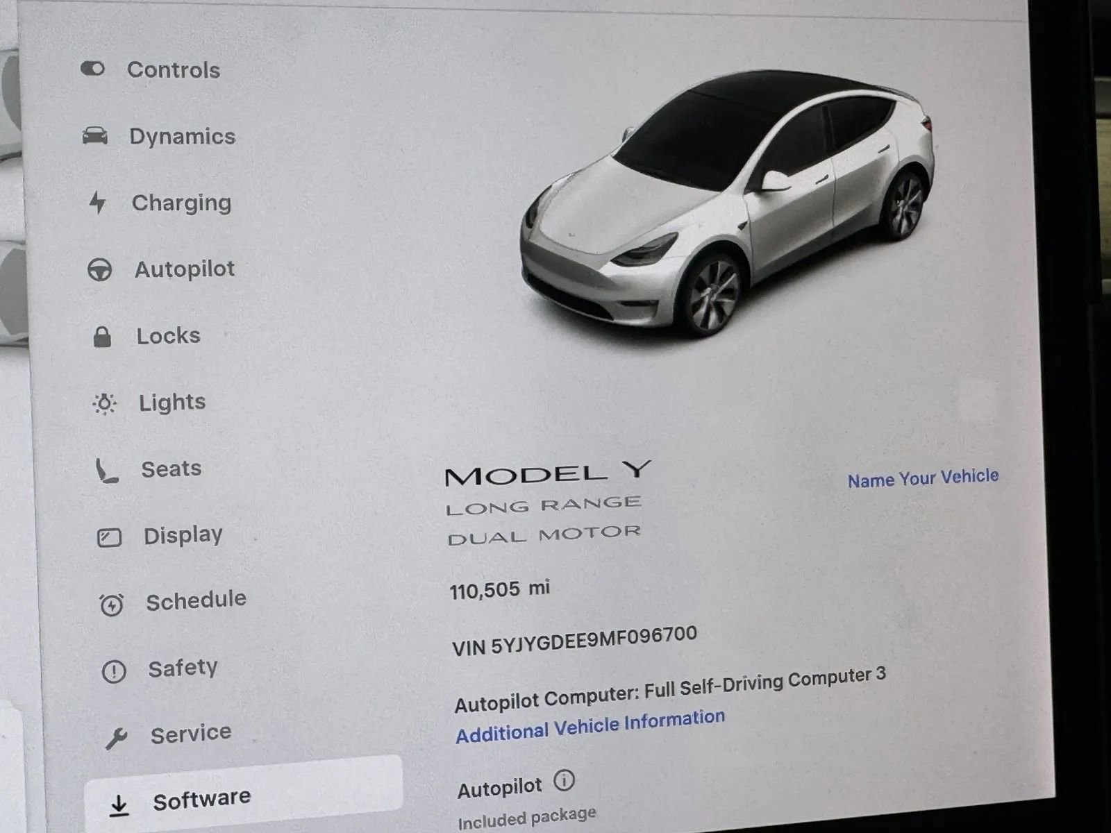 Used 2021 Tesla Model Y Long Range image 17