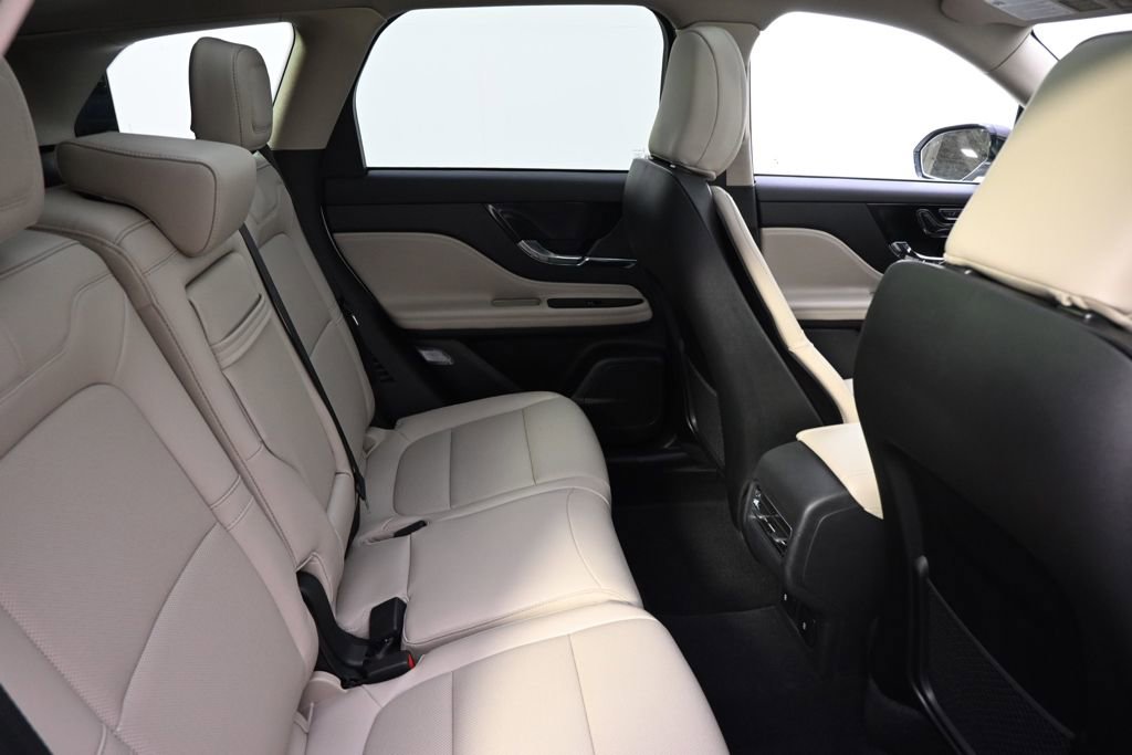 New 2026 Lincoln Corsair Premiere AWD/4WD image 18