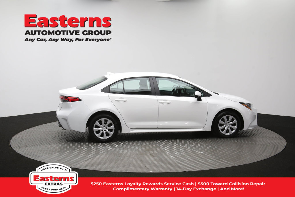 Used 2026 Toyota Corolla LE FWD image 44