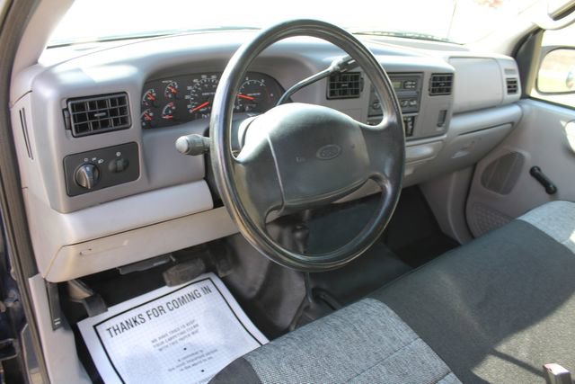 Used 2001 Ford F350 XL image 13