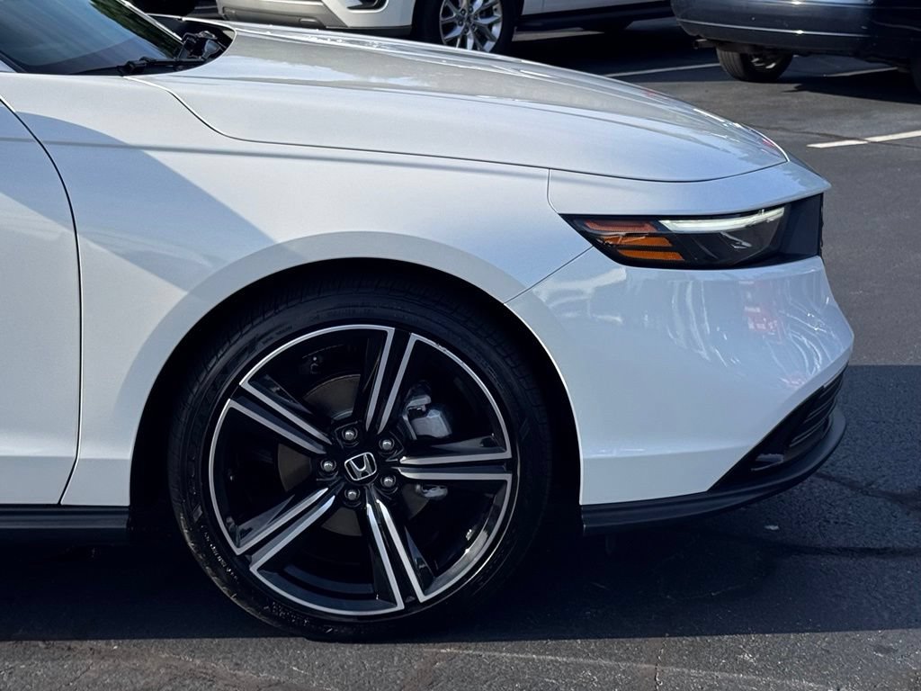 Used 2026 Honda Accord SE image 39