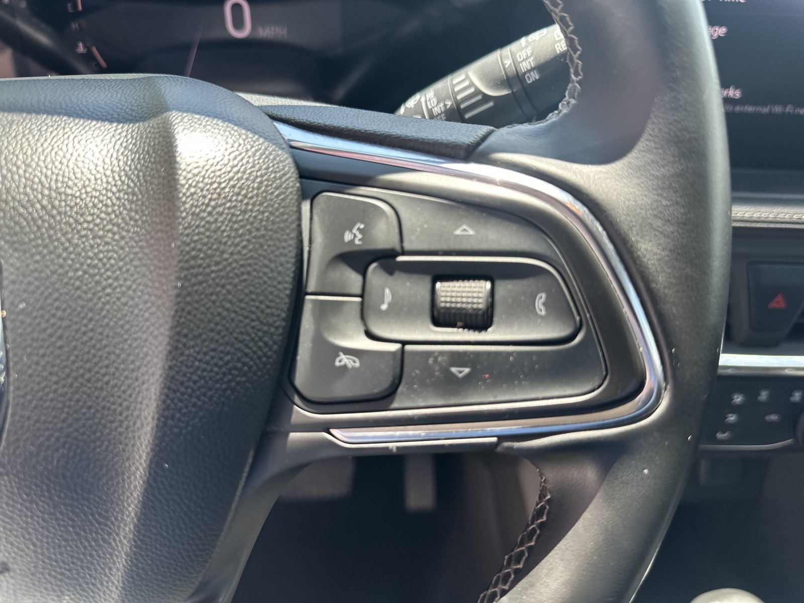Used 2024 Buick Encore GX Preferred FWD image 11