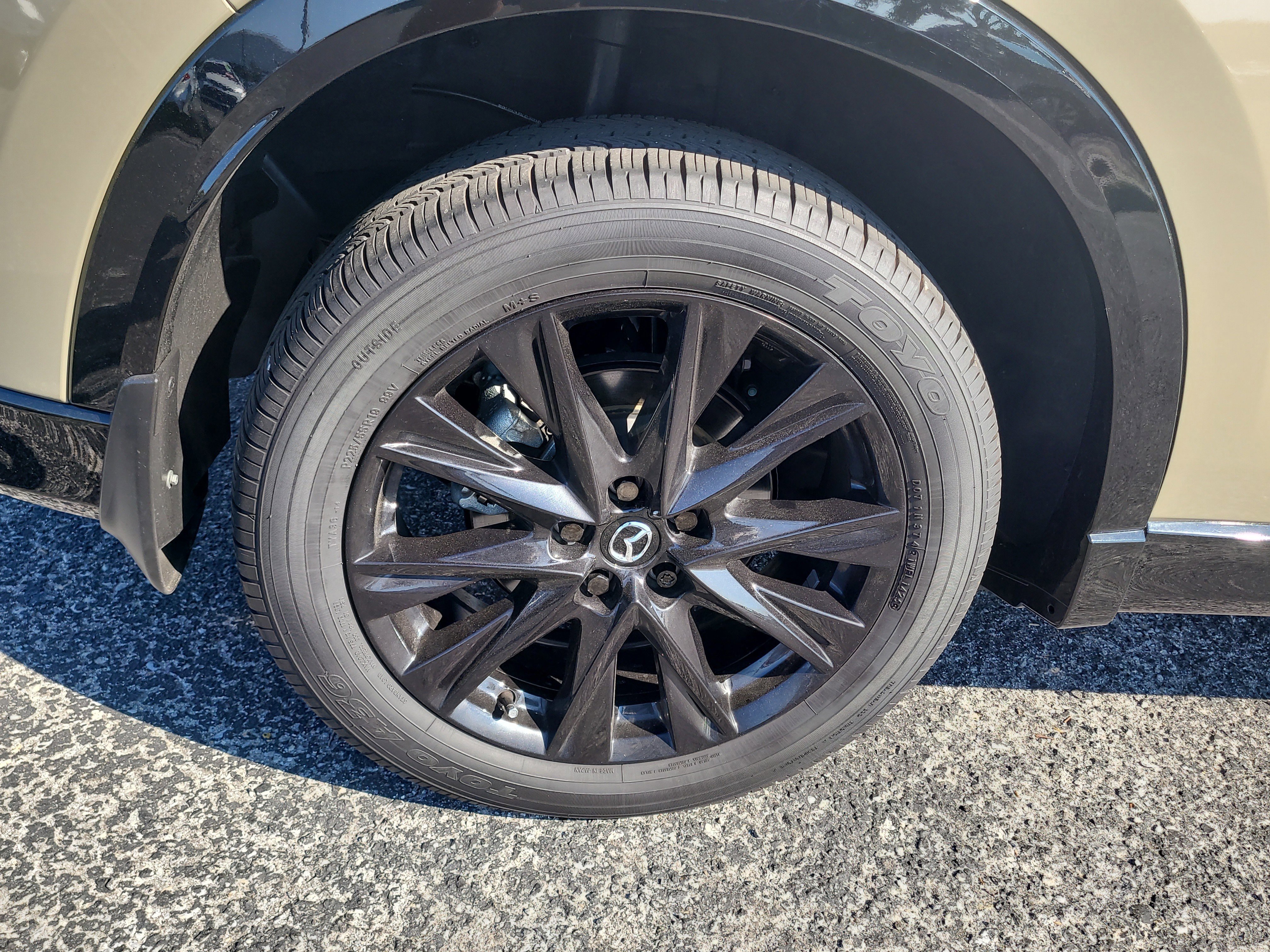 Used 2025 MAZDA CX-5 Carbon Edition image 9