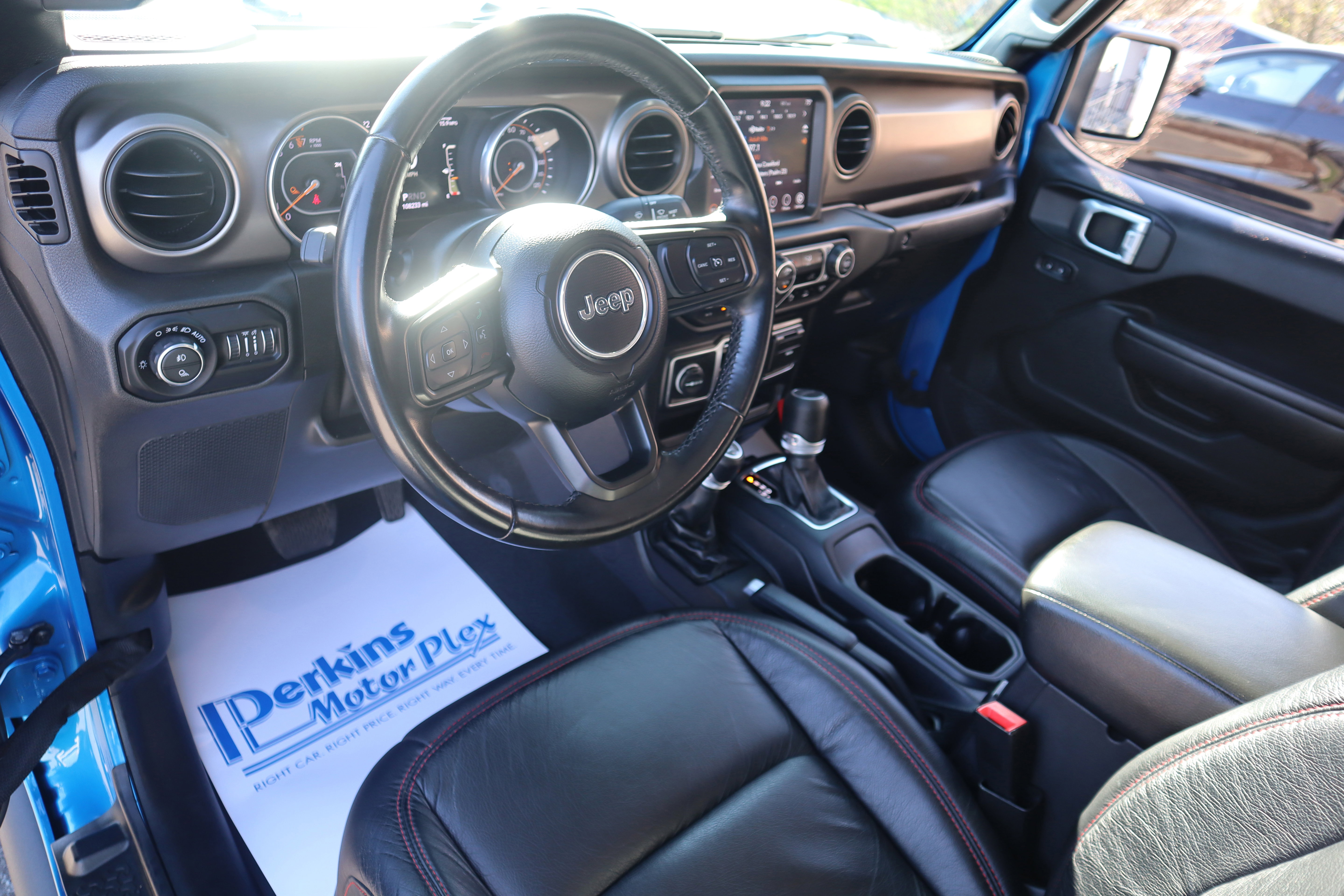 Used 2021 Jeep Gladiator Sport image 25