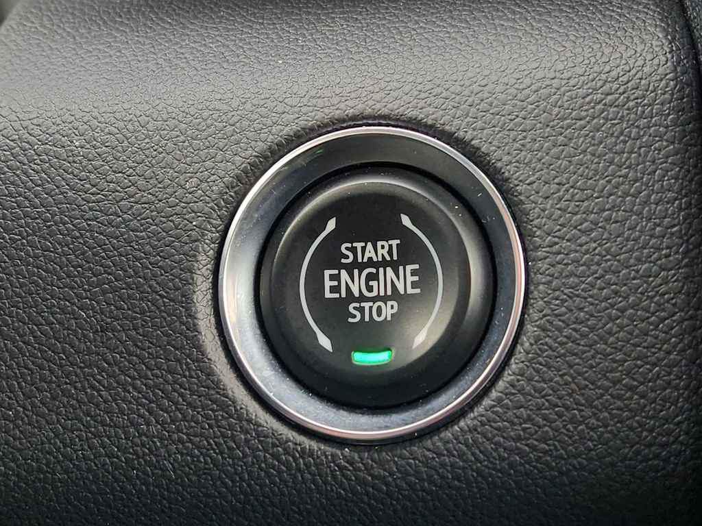 Used 2025 GMC Acadia Elevation image 22