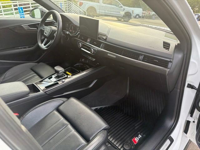 Used 2024 Audi S4 Premium Plus w/ Premium Plus Package AWD/4WD image 22