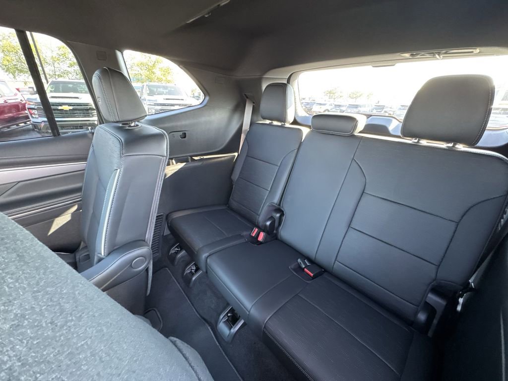 New 2026 Buick Enclave Sport Touring w/ Super Cruise Package image 24