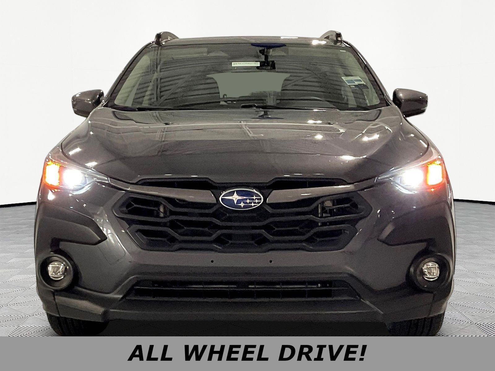 Used 2024 Subaru Crosstrek 2.0i Premium AWD/4WD image 2