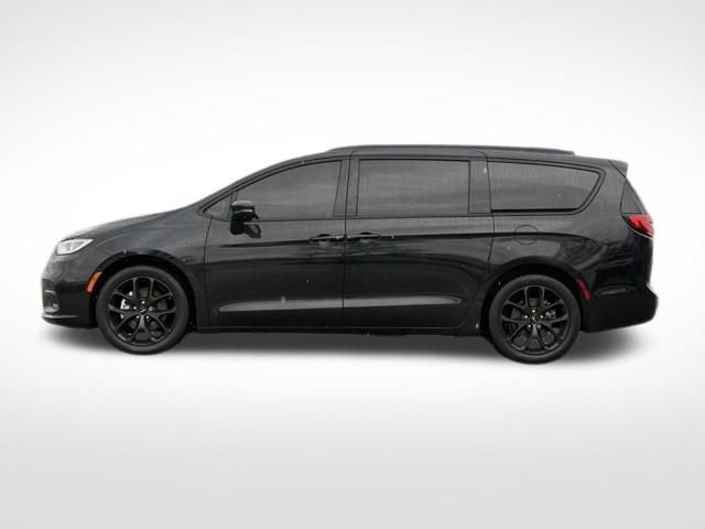 Used 2023 Chrysler Pacifica Touring-L w/ S Appearance Package image 20