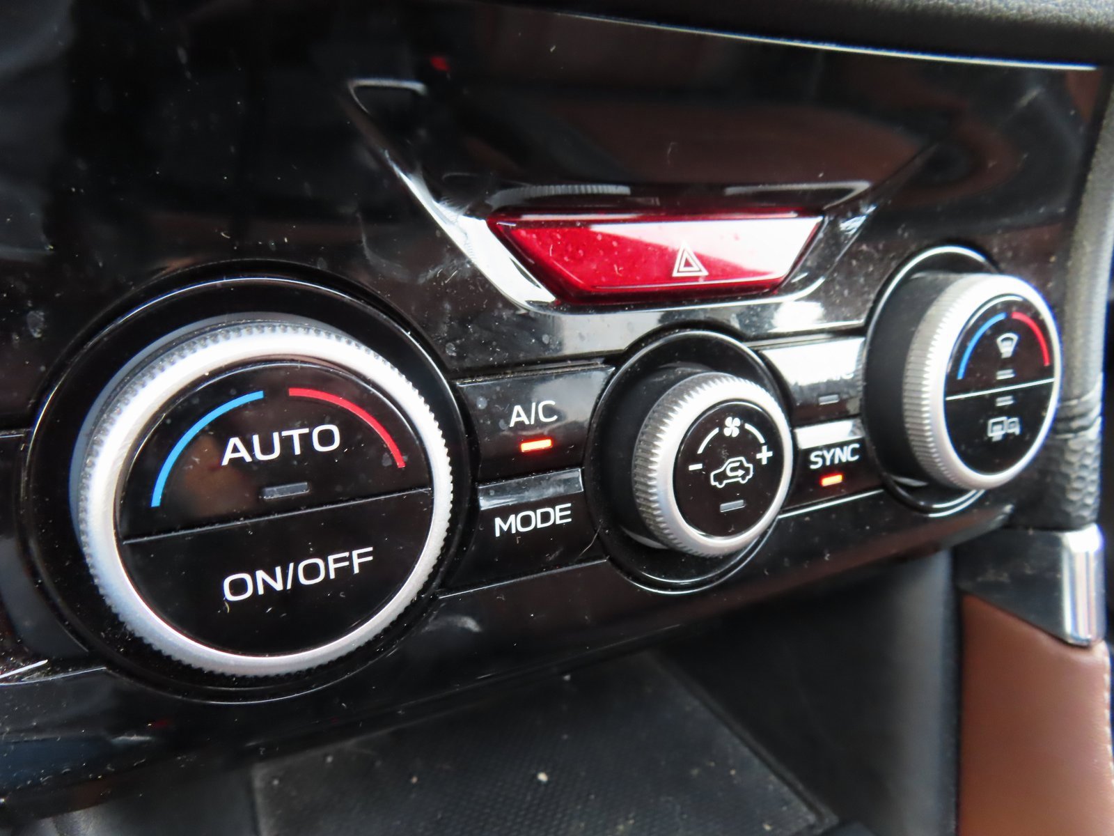 Used 2024 Subaru Forester Touring w/ POP Package 3 image 27