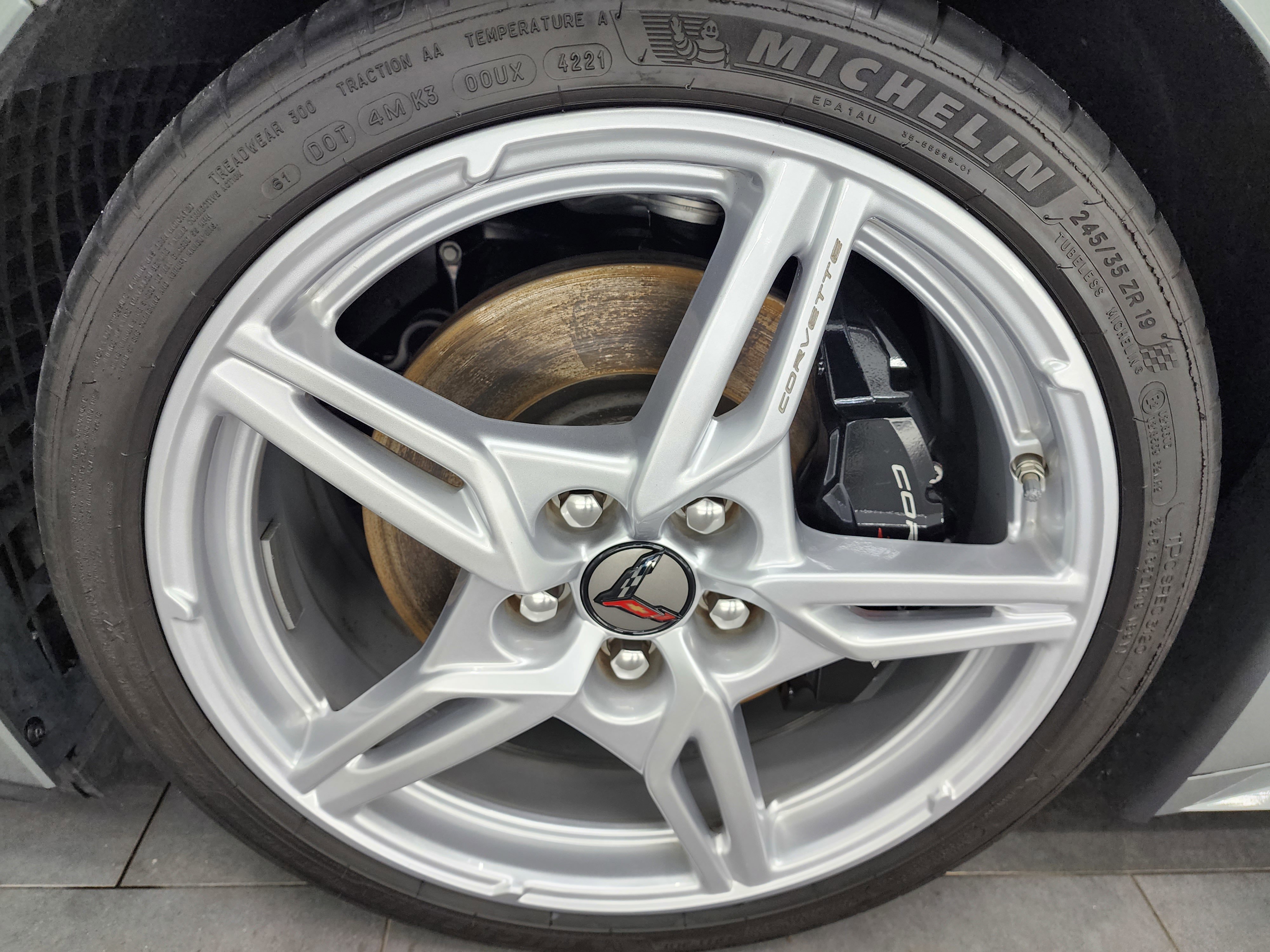 Used 2022 Chevrolet Corvette Stingray Premium Conv w/ Z51 Performance Package image 61