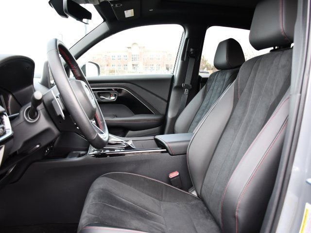 Certified 2025 Acura ADX A-Spec image 13