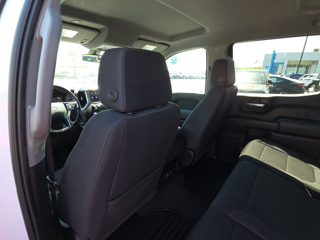Used 2021 Chevrolet Silverado 1500 LT AWD/4WD image 28