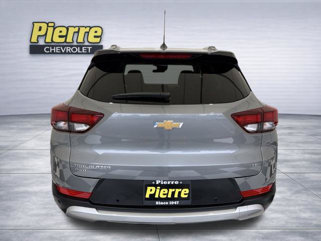 New 2026 Chevrolet TrailBlazer LT w/ LT Cold Weather Package AWD/4WD image 3