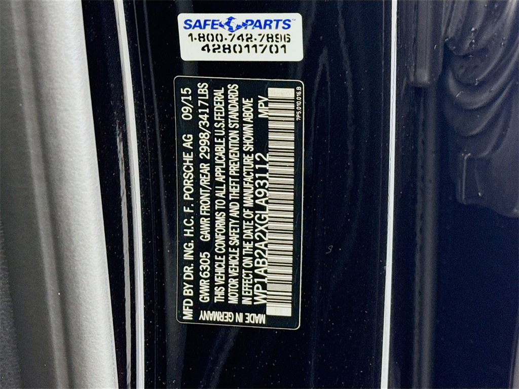 Used 2016 Porsche Cayenne S image 33