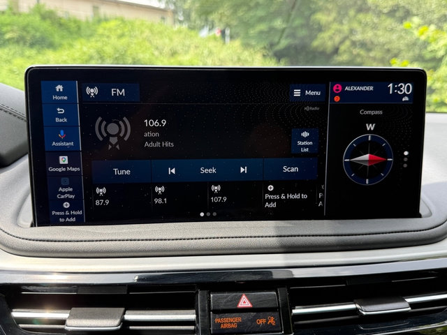 Used 2026 Acura MDX w/ Technology Package FWD image 28