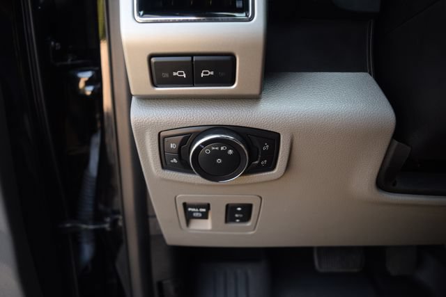 Used 2020 Ford F150 Lariat w/ Equipment Group 502A Luxury AWD/4WD image 7