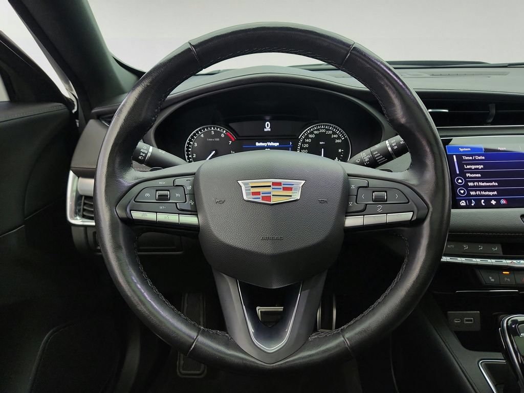Used 2020 Cadillac XT4 Premium Luxury w/ Driver Awareness Package AWD/4WD image 14