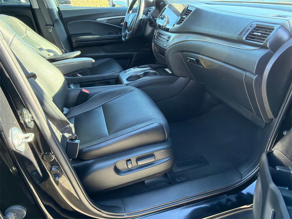 Used 2022 Honda Pilot Special Edition image 13
