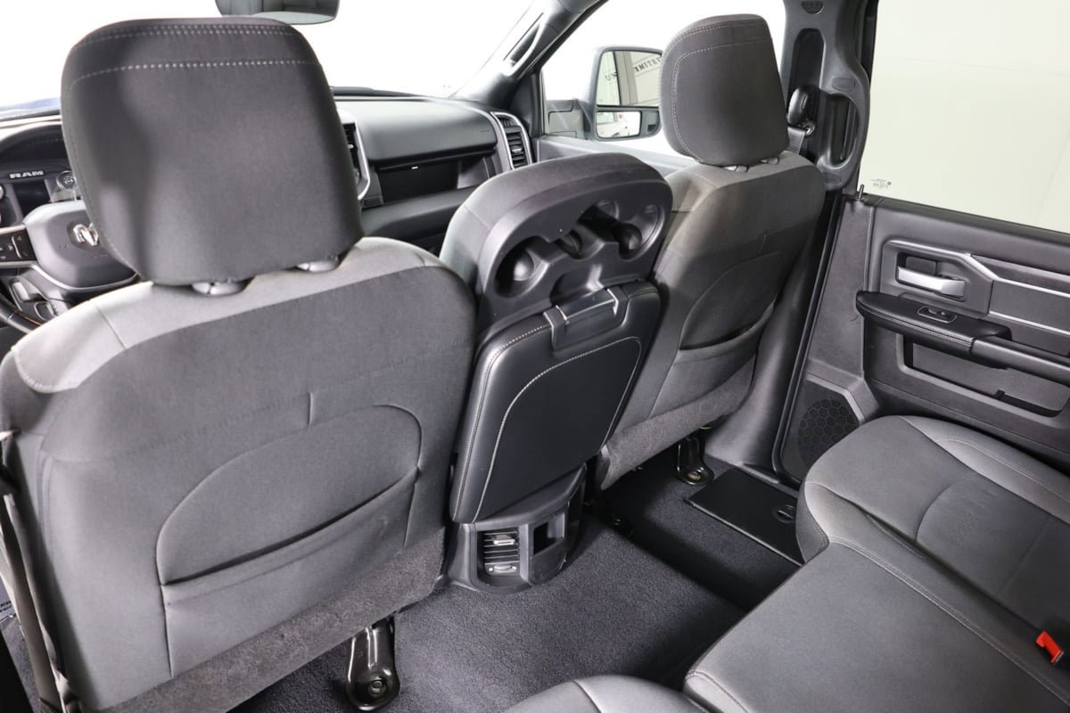 Used 2024 RAM 2500 Big Horn AWD/4WD image 47