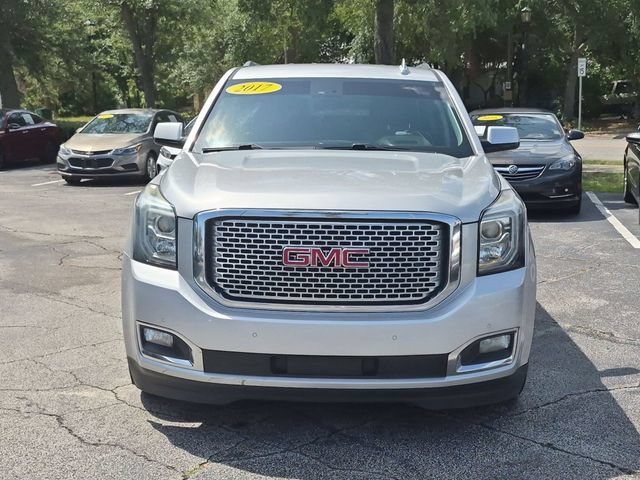 Used 2017 GMC Yukon XL Denali RWD image 2