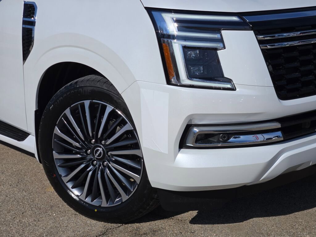 New 2026 Nissan Armada Platinum Reserve w/ Accent Package image 7