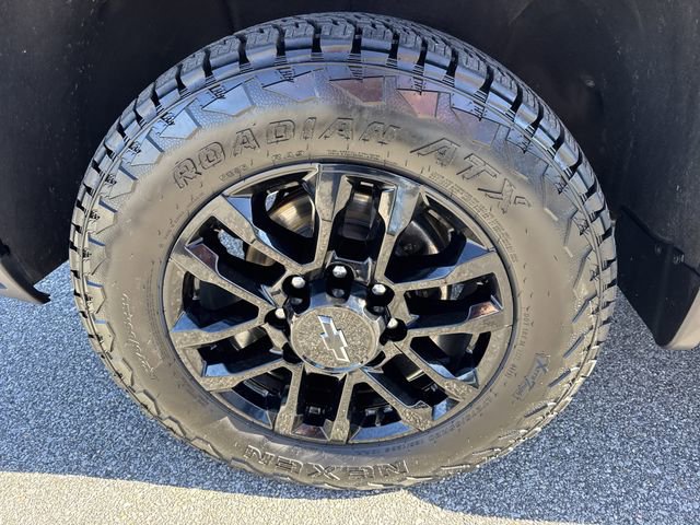 Used 2025 Chevrolet Silverado 2500 LTZ w/ Trail Boss Package image 48