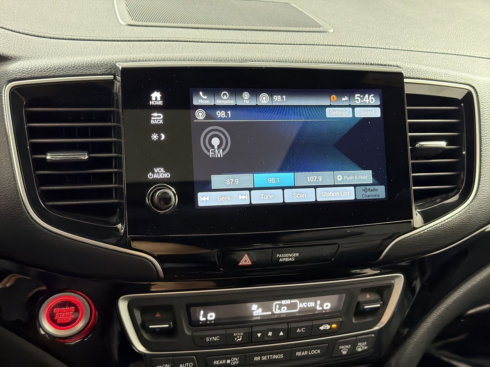 Used 2023 Honda Passport Elite image 18