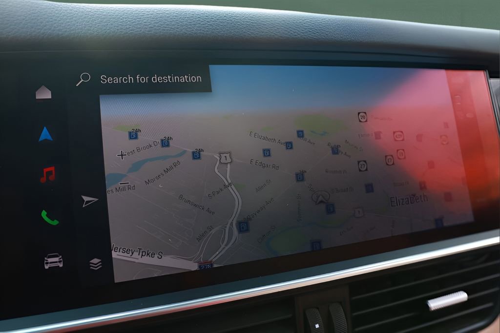 Used 2023 Porsche Cayenne image 42