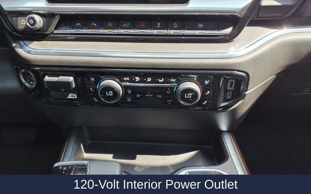 Used 2024 Chevrolet Silverado 1500 High Country w/ Technology Package image 25