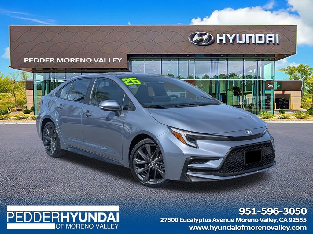 Used 2025 Toyota Corolla XSE image 1