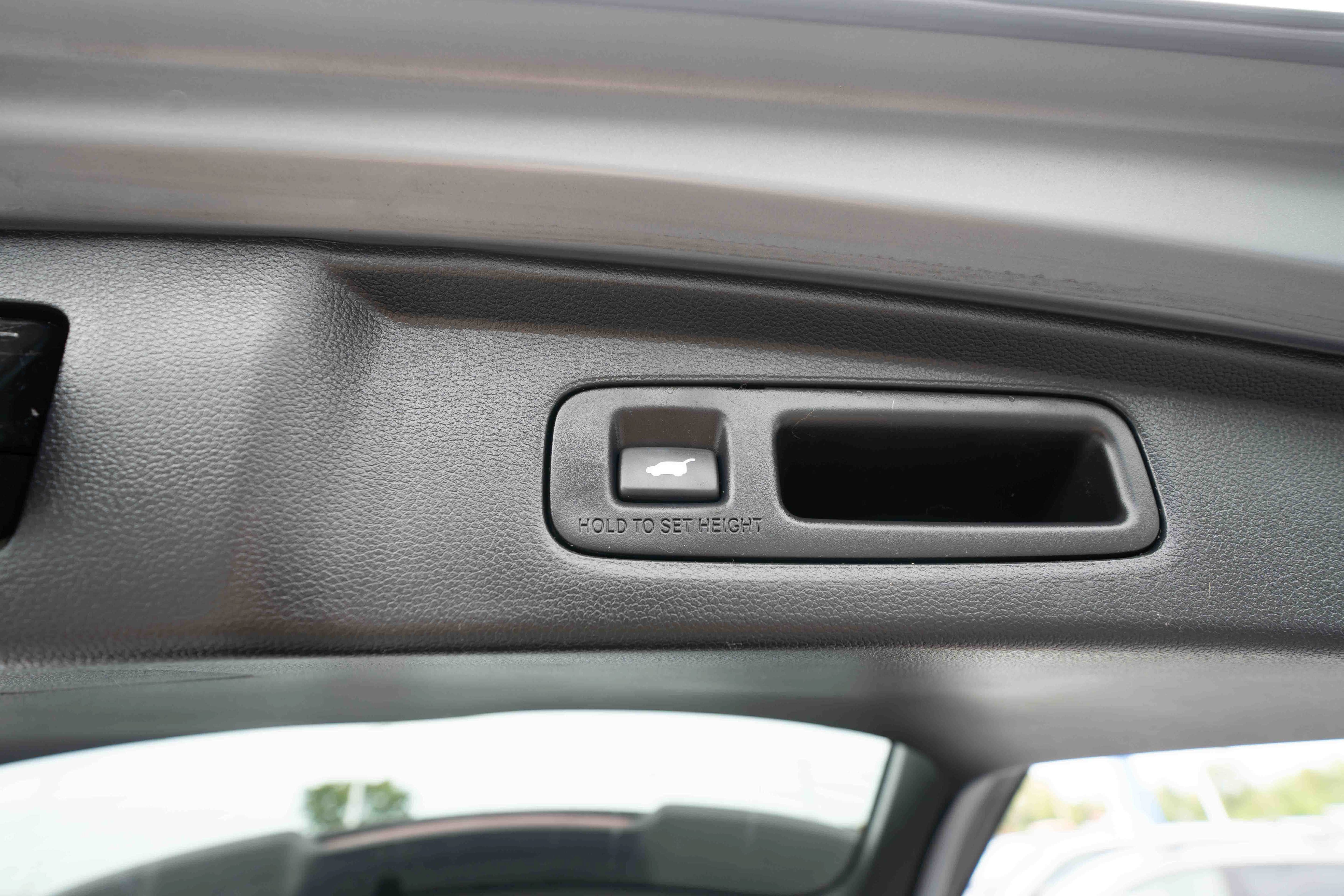 Used 2024 Honda CR-V EX-L image 30