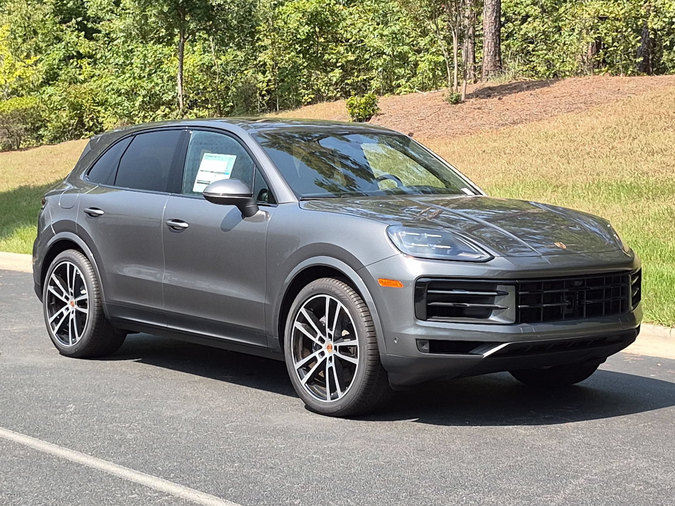 New 2026 Porsche Cayenne AWD/4WD image 31