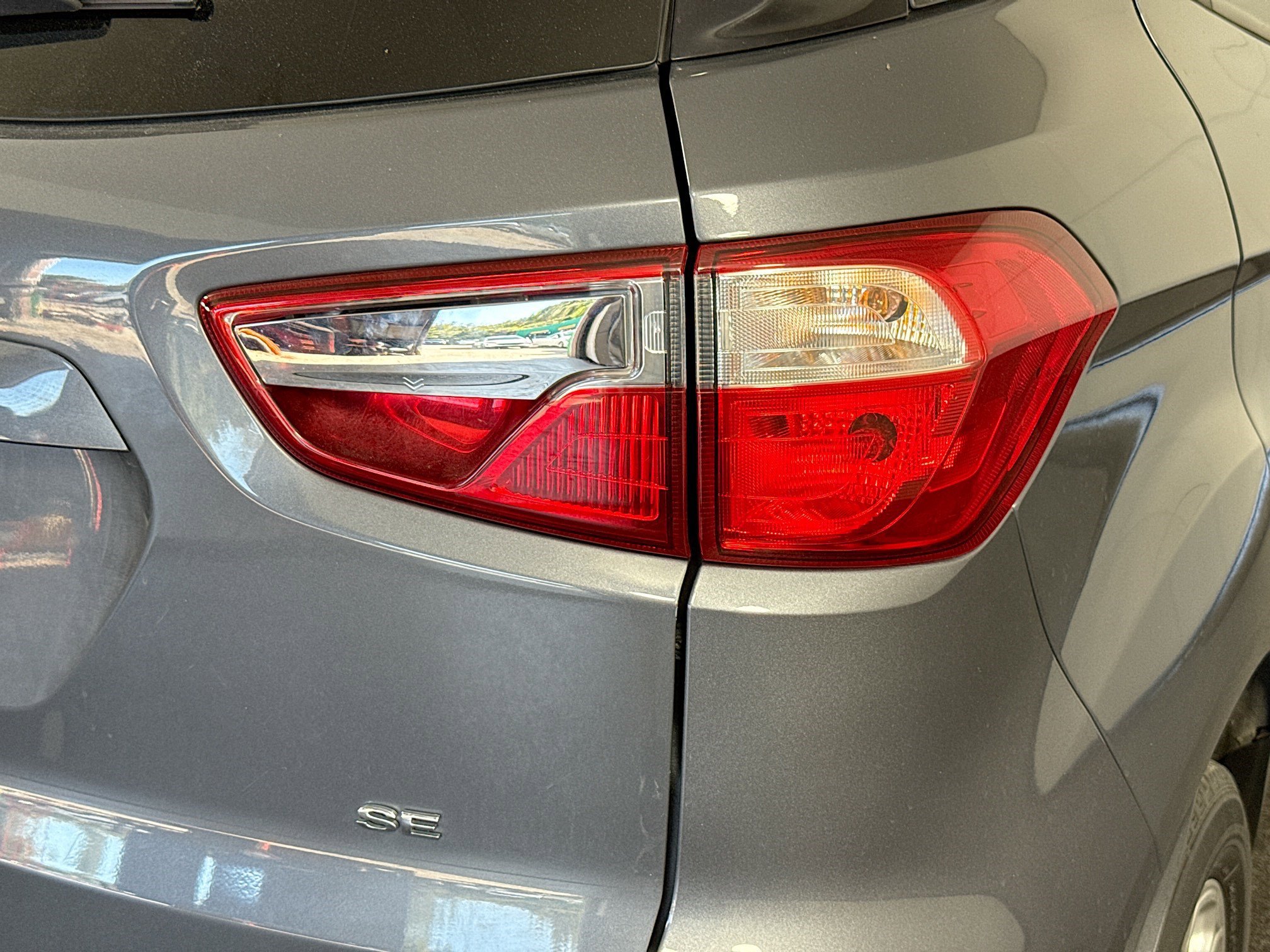 Used 2021 Ford EcoSport SE image 34