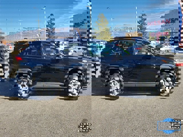 Used 2024 Toyota RAV4 LE image 3