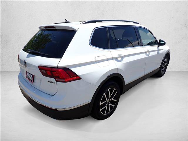 Used 2021 Volkswagen Tiguan SE w/ Panoramic Sunroof Package AWD/4WD image 4