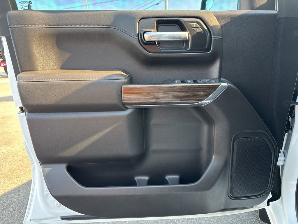 Used 2022 Chevrolet Silverado 1500 LT image 30