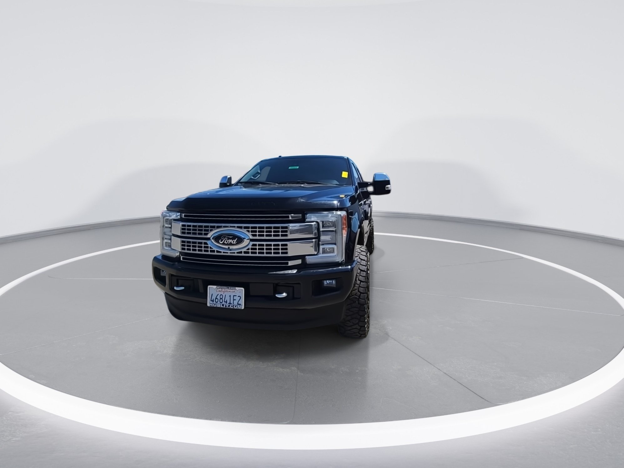 Used 2017 Ford F250 Platinum w/ Platinum Ultimate Package AWD/4WD image 8