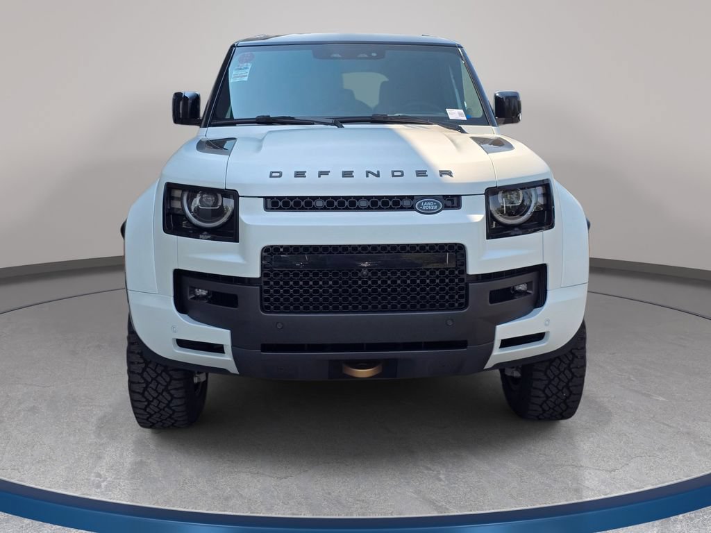 New 2026 Land Rover Defender 110 OCTA AWD/4WD image 2