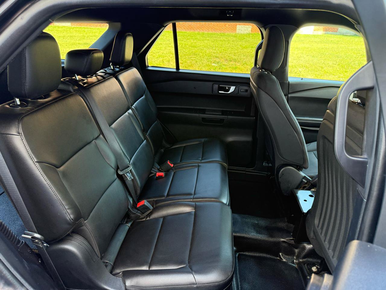 Used 2022 Ford Explorer 4WD Police Interceptor image 11