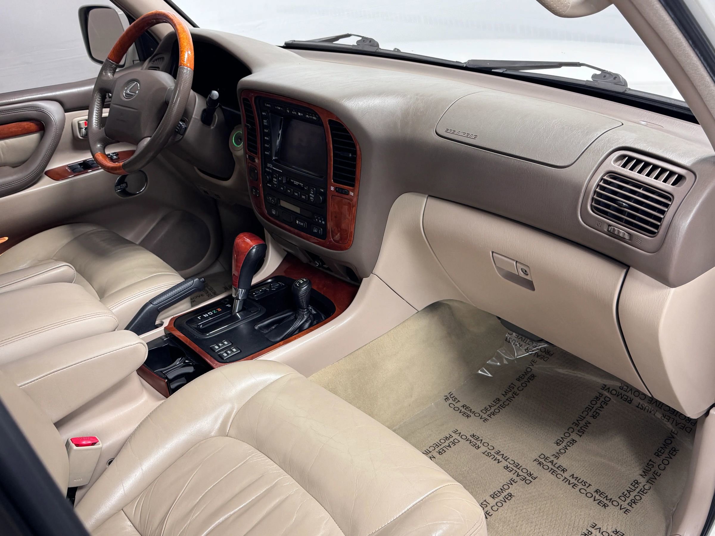 Used 2002 Lexus LX 470 LX 470 Sport Utility 4D image 12