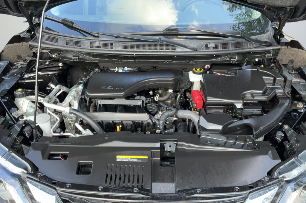 Used 2022 Nissan Rogue Sport SL AWD/4WD image 22