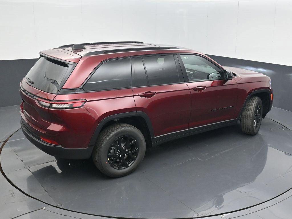 New 2025 Jeep Grand Cherokee Altitude image 43