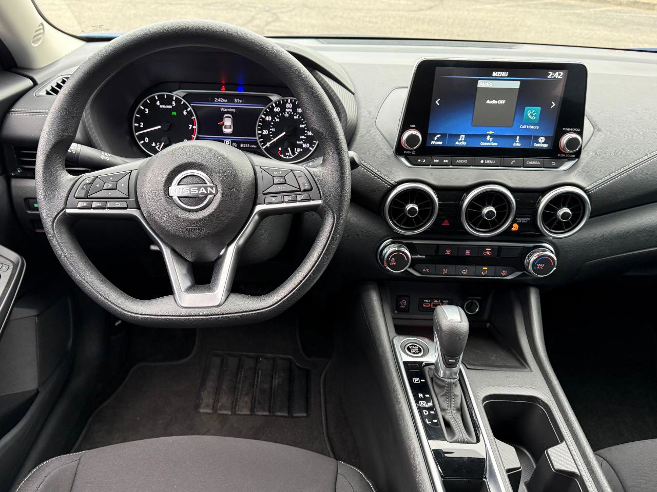 Used 2025 Nissan Sentra SV image 10