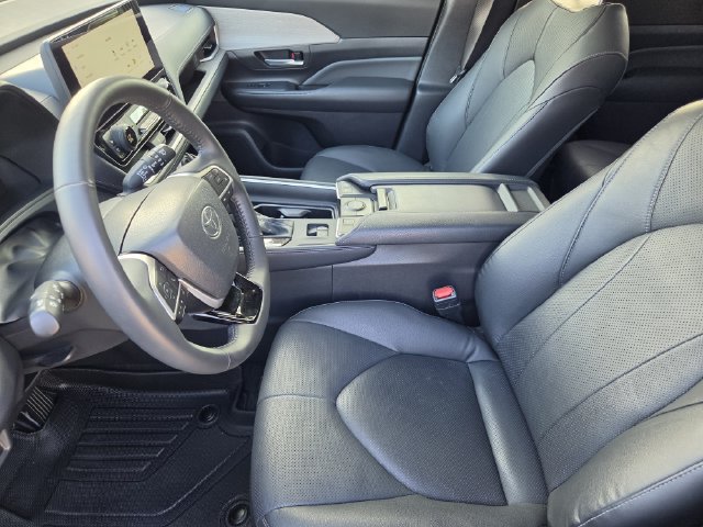 Certified 2024 Toyota Grand Highlander AWD Hybrid image 11